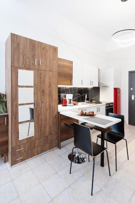 Aristotelous Sqr View Comfy Apt Thessaloniki Exterior photo